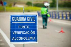 guardia-civil-control-alcohol1